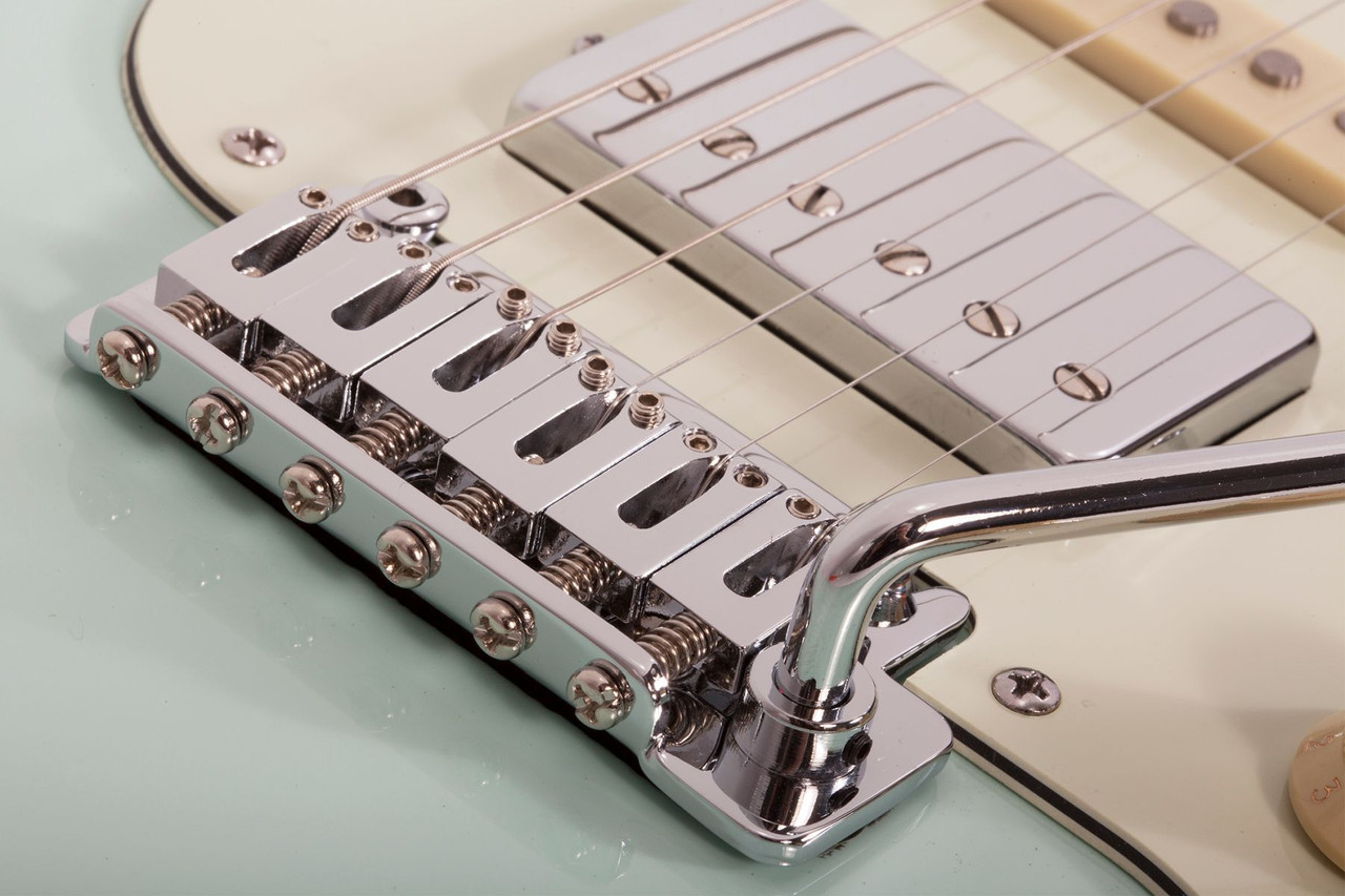 Schecter Nick Johnston Traditional H/S/S - Atomic Frost (1542)