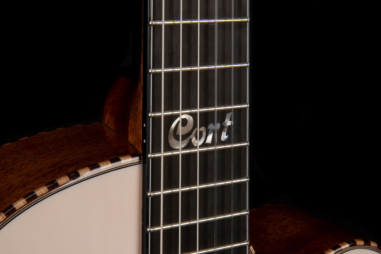 Cort SOLENCANTO Classical Series Sol Encanto Classical Guitar Item (SOLENCANTO-U) | Musician Madness