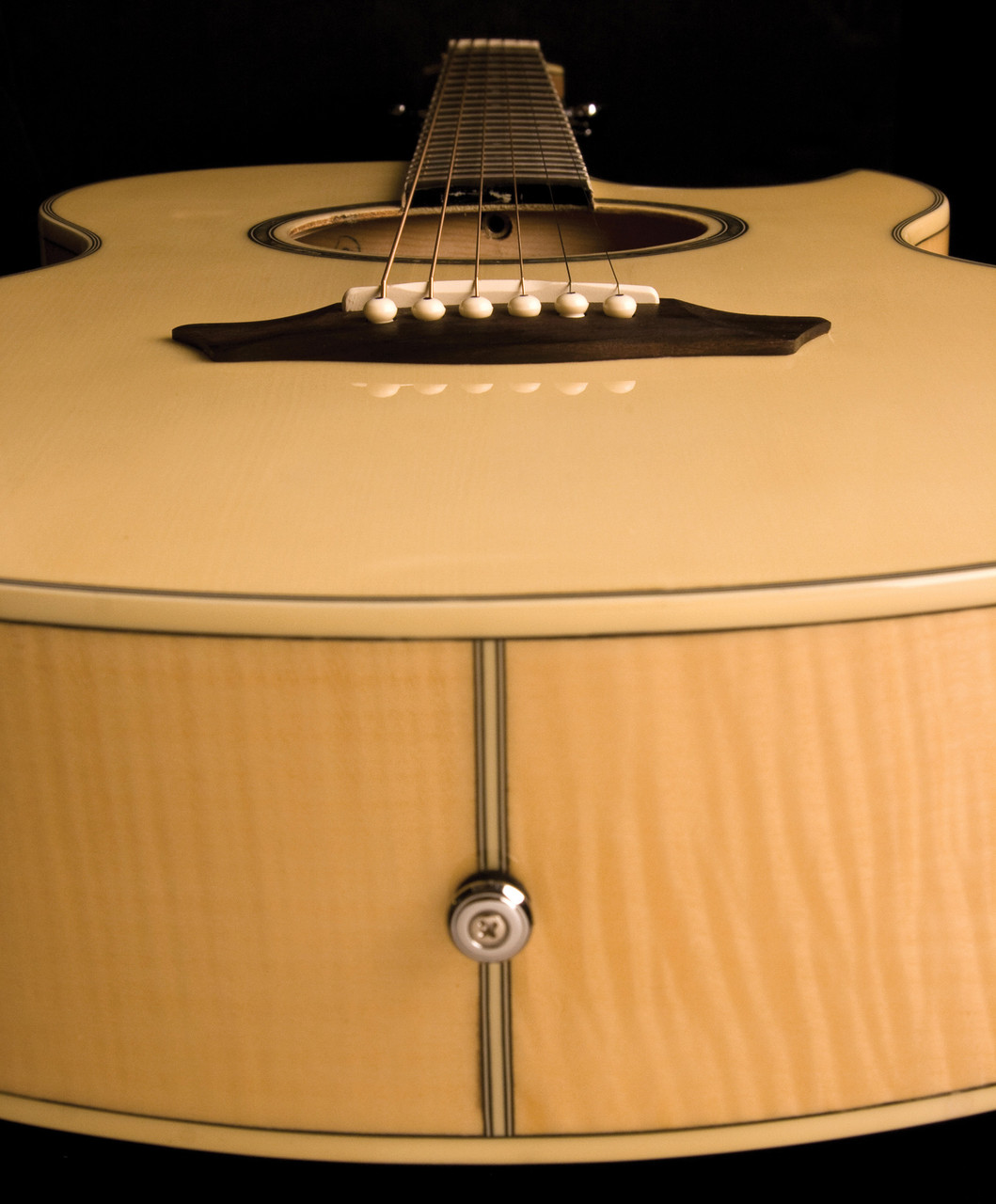Washburn EA20 Festival Series Cutaway Acoustic Electric Guitar - Natural (EA20-A-U)