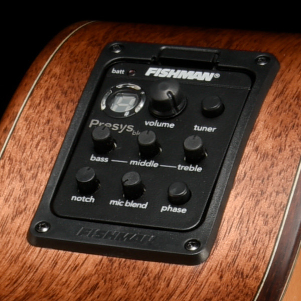 Walden SG2070RCE SupraNatura All-Solid Cedar - Mahogany Armrest Grand Auditorium Acoustic Cutaway-Electric - Satin Natural (G2070RCE/H) | Musician Madness