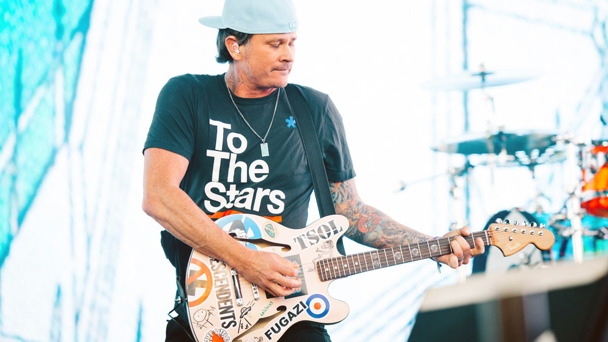 Fender Tom DeLonge Sticker Starcaster Electric Guitar - Satin Shell Pink | Musician Madness