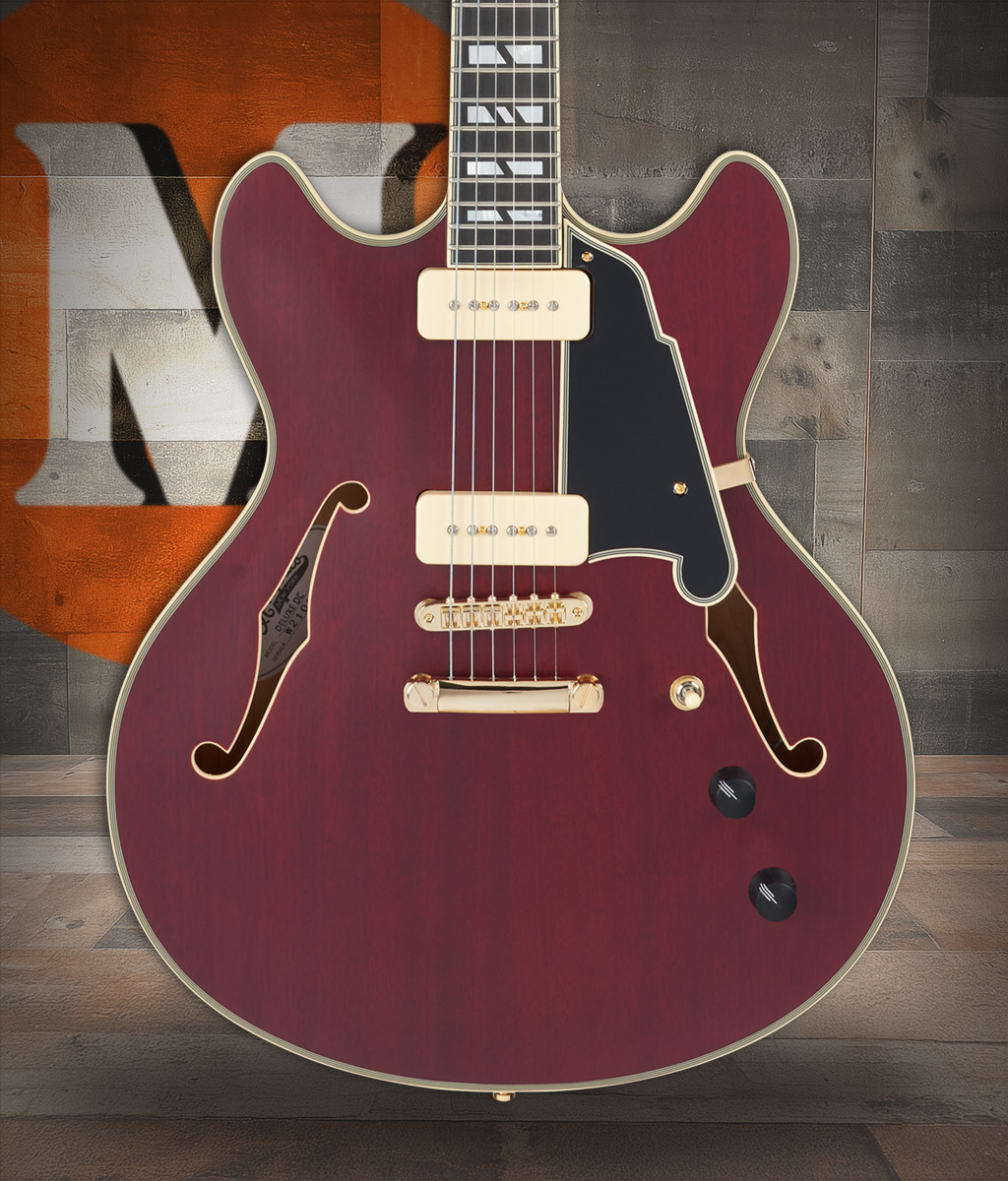 D'Angelico Deluxe DC - Satin Trans Wine (DADDCSTWGS) | Musician