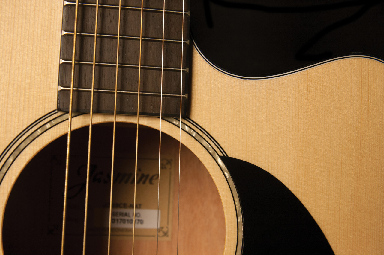 Jasmine JD39CE-NAT Dreadnought Acoustic Electric Guitar â