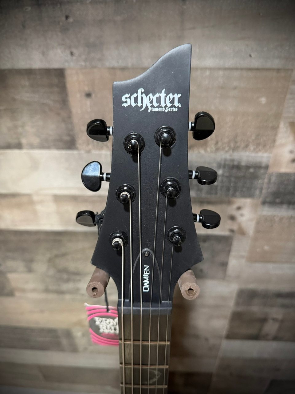 Schecter Damien-6 B-Stock - Satin Black (2470) (1) | Musician Madness