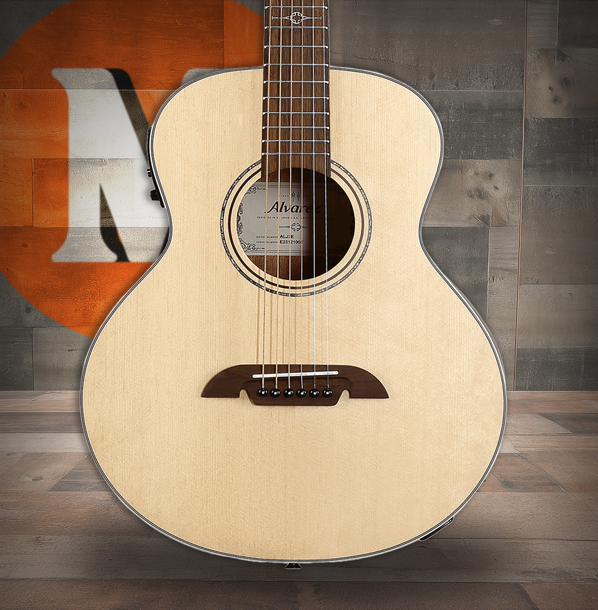 Alvarez Artist Little Jumbo Travel Guitar Acoustic Electric  with Gig Bag (ALJ2E)