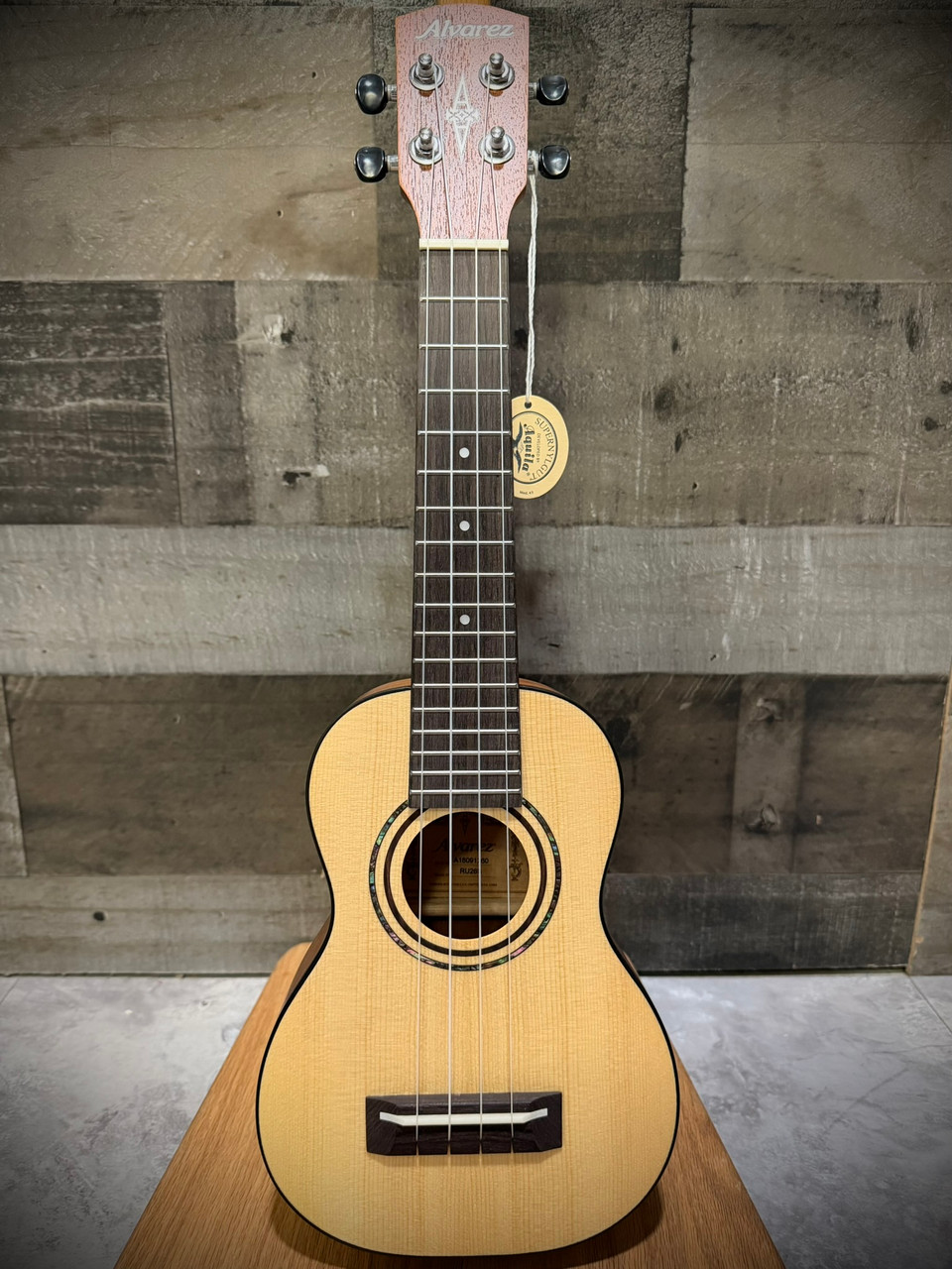 Alvarez Regent Soprano Ukulele (RU26S)