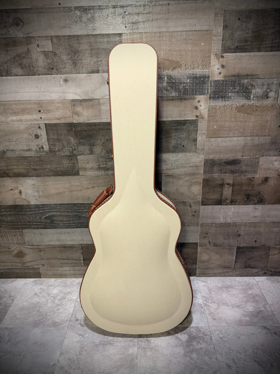 Alvarez Yairi Stage Weir Model Model Cedar/Rosewood AE w/Cutaway