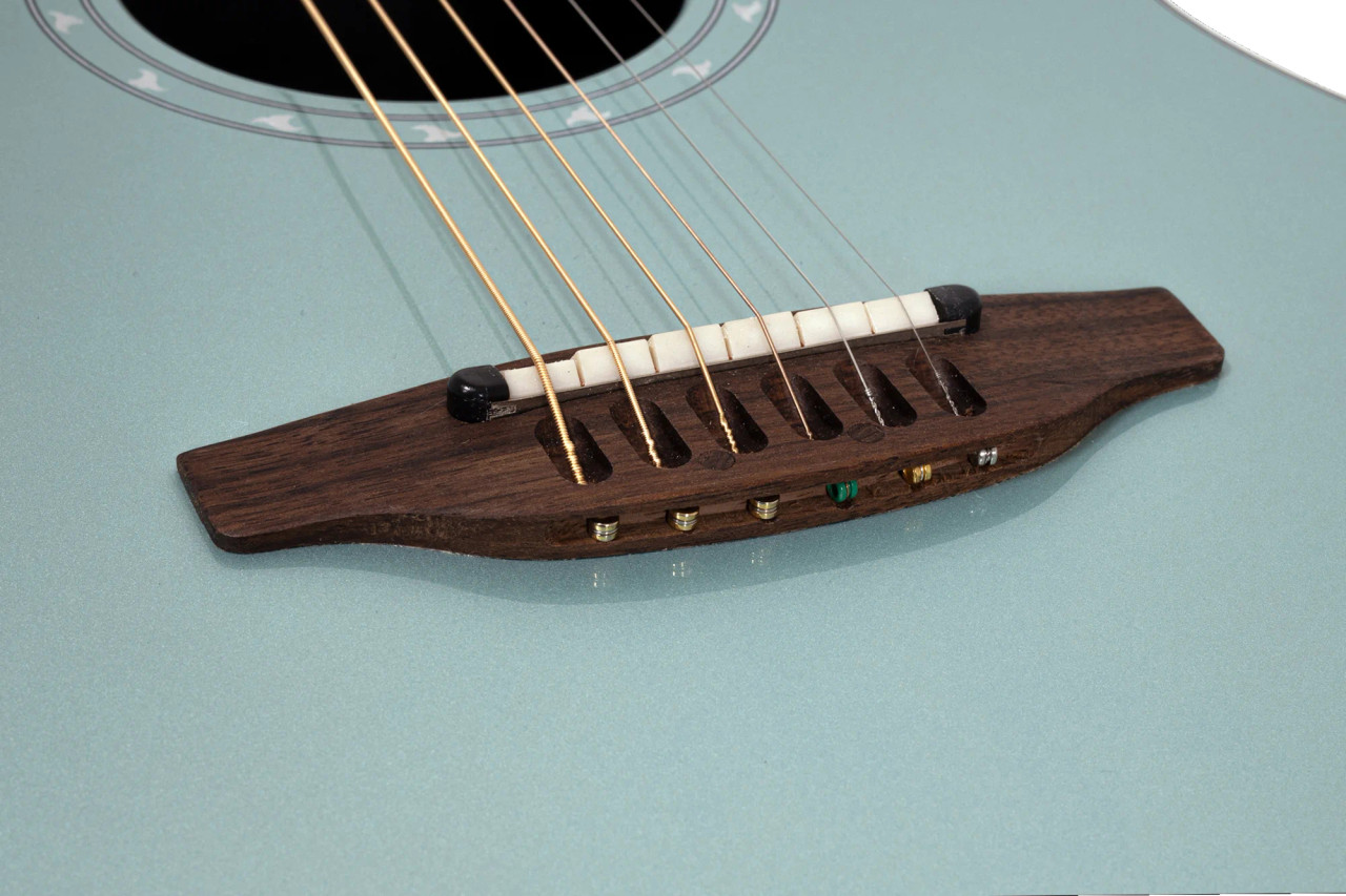 Ovation Ultra E-Acoustic Guitar 1516YS Yukon Spray (1516YS)