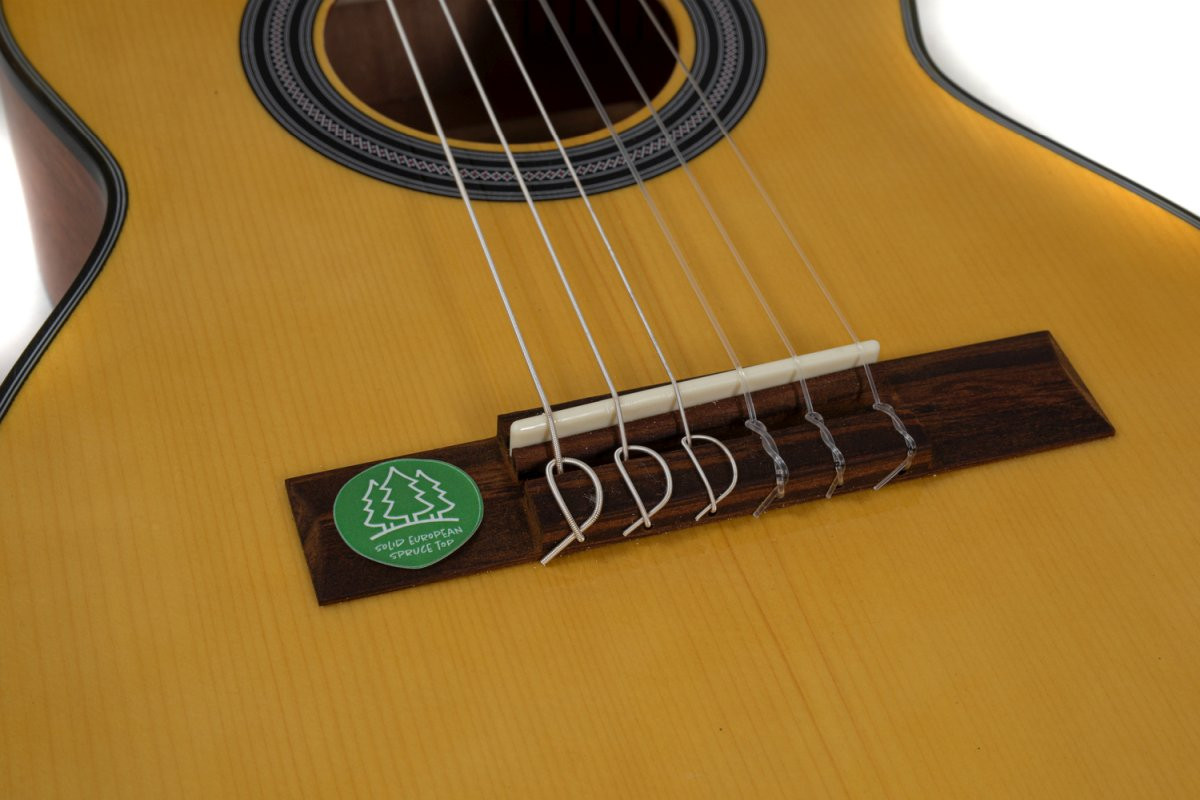 GEWA Student Solid Top Classical Guitar 1/4 Natural Spruce (VG500170) | Musician Madness