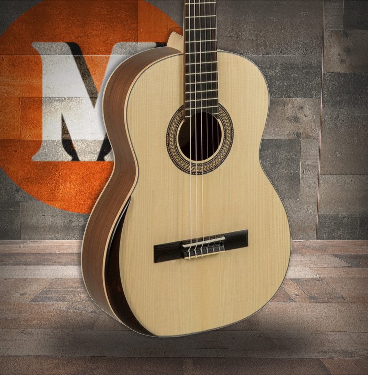 Manuel Rodriguez Ecologia E-65 Spruce/Walnut 4/4 Armrest (E-65)