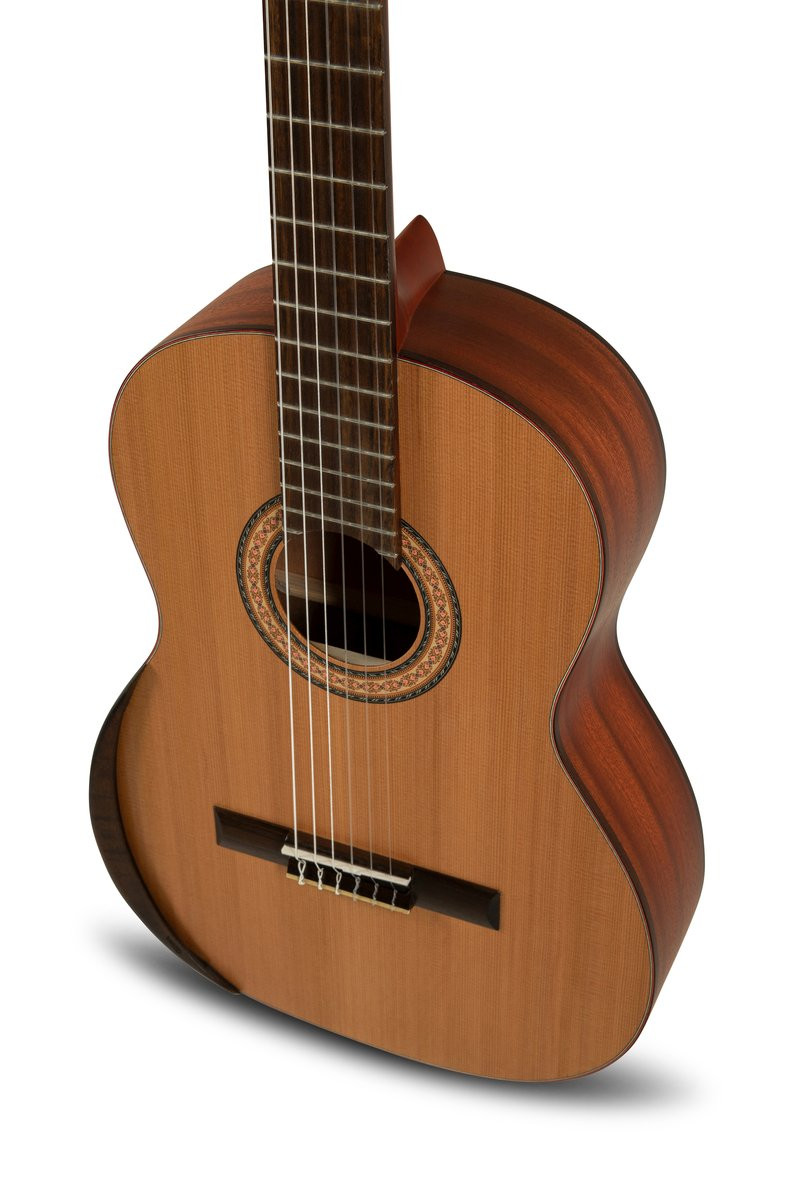 Manuel Rodriguez Tradicion T-65 Red-Cedar/Mahogany 4/4 Armrest (T-65) | Musician Madness