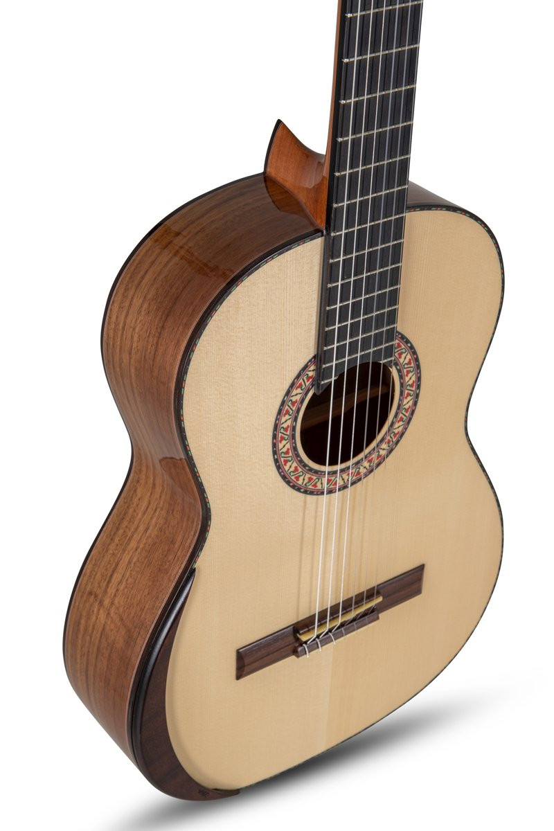 Manuel Rodriguez Magistral E-S Spruce/Walnut 4/4 Armrest (E-S)