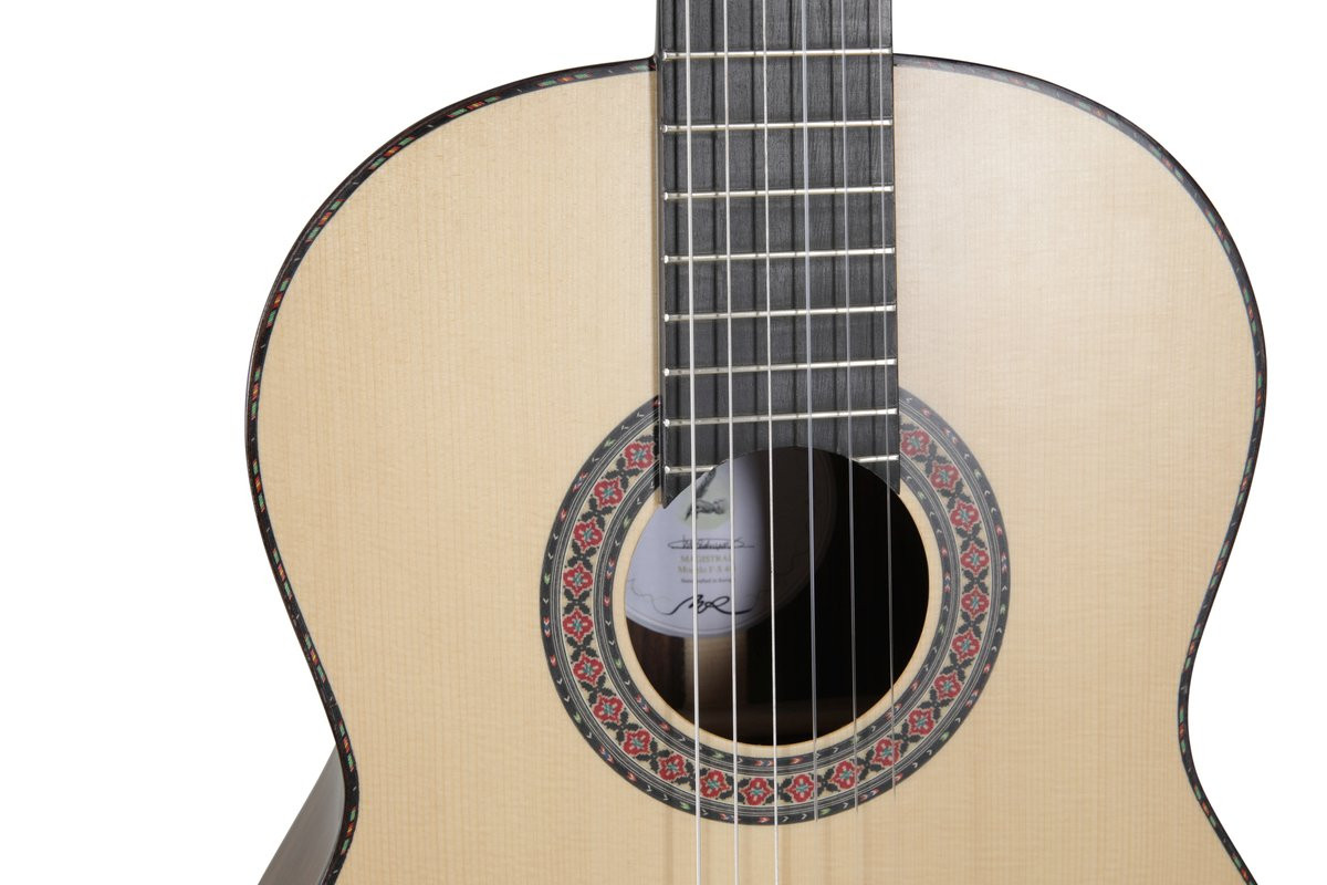 Manuel Rodriguez Magistral F-S Spruce/Ind. Rosewood 4/4 Armrest (F-S) | Musician Madness