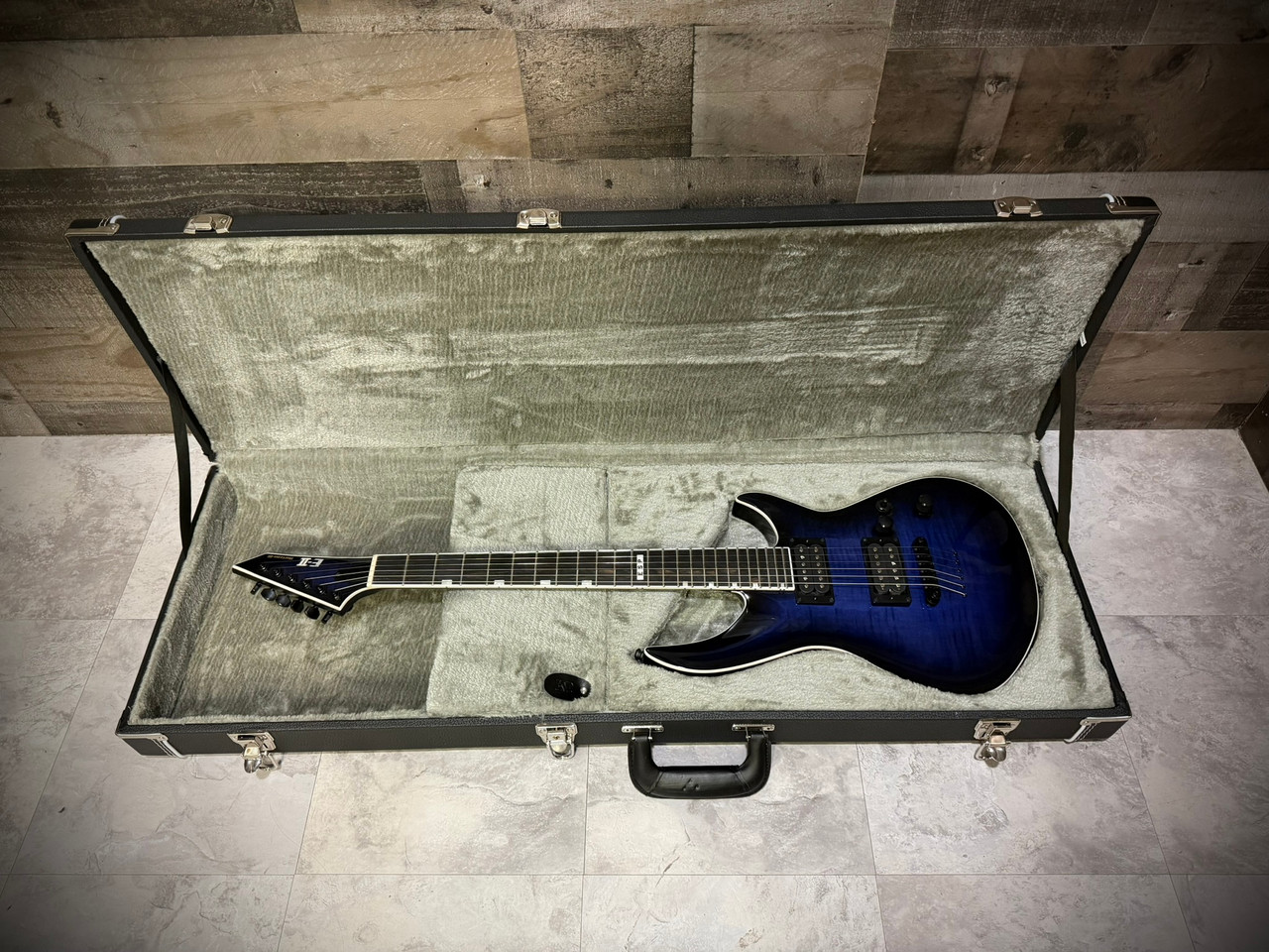 ESP E-II Horizon-III FM Electric Guitar - Reindeer Blue (EIIHOR3FMRDB)|Musician Madness
