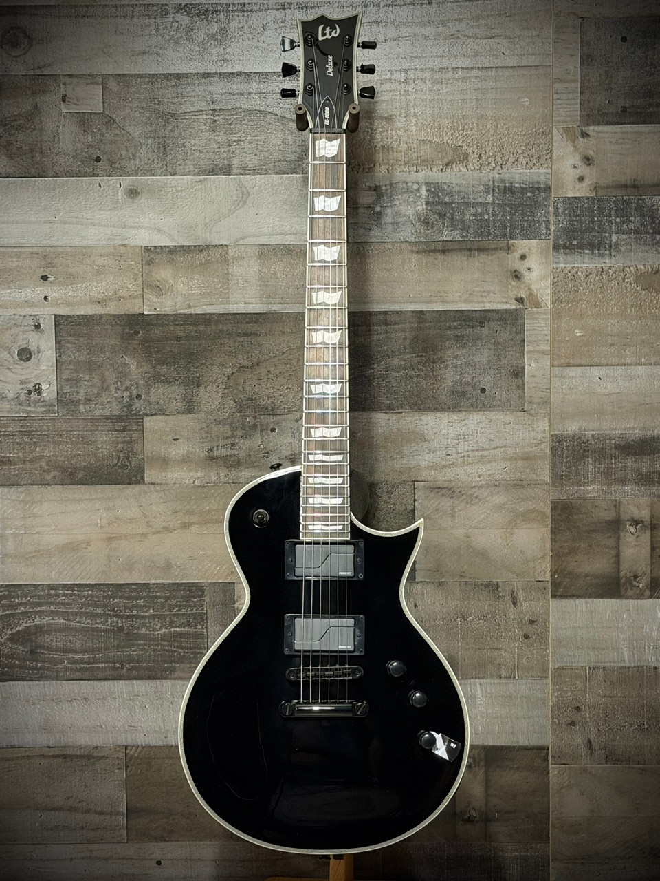 ESP LTD EC-1000S Electric Guitar - Black Fluence (LEC1000SBLKF)