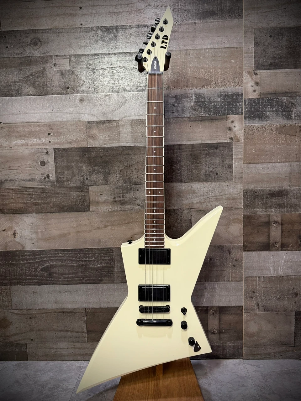 LTD EX-200 Electric Guitar - Olympic White (LEX200OW) | Musician