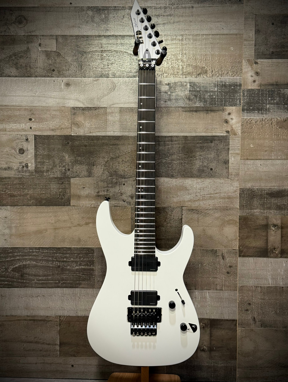 ESP LTD M-1000 Electric Guitar - Snow White (LM1000SW)