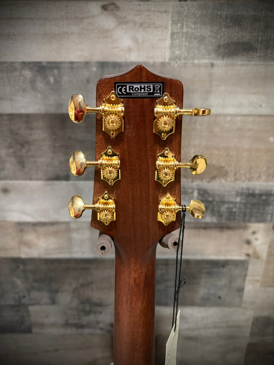 Takamine GD90CE-ZC - Gloss Natural (TAKGD90CEZCNAT) | Musician Madness