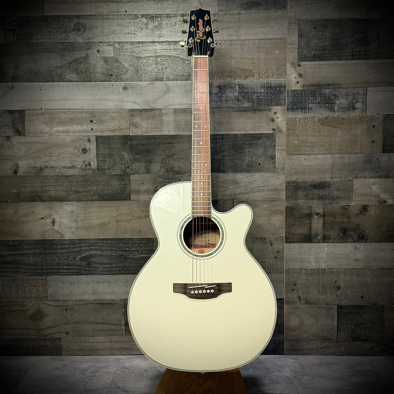 Takamine GN37CE Acoustic Electric Guitar - Pearl White w/ Gig Bag (TAKGN37CEPW)