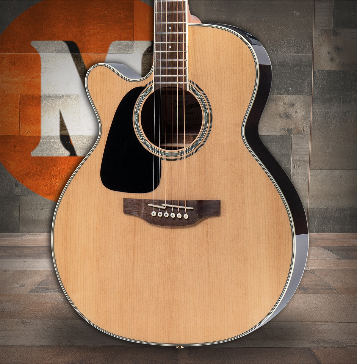 Takamine GN51CE - Gloss Natural LH (TAKGN51CELHNAT)