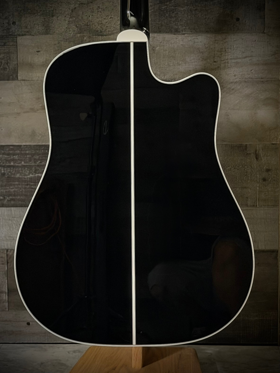 Takamine EF341DXLH Left Hand Acoustic Guitar - Gloss Black w/ Semi-Hard Case (JTAKEF341DXLH)