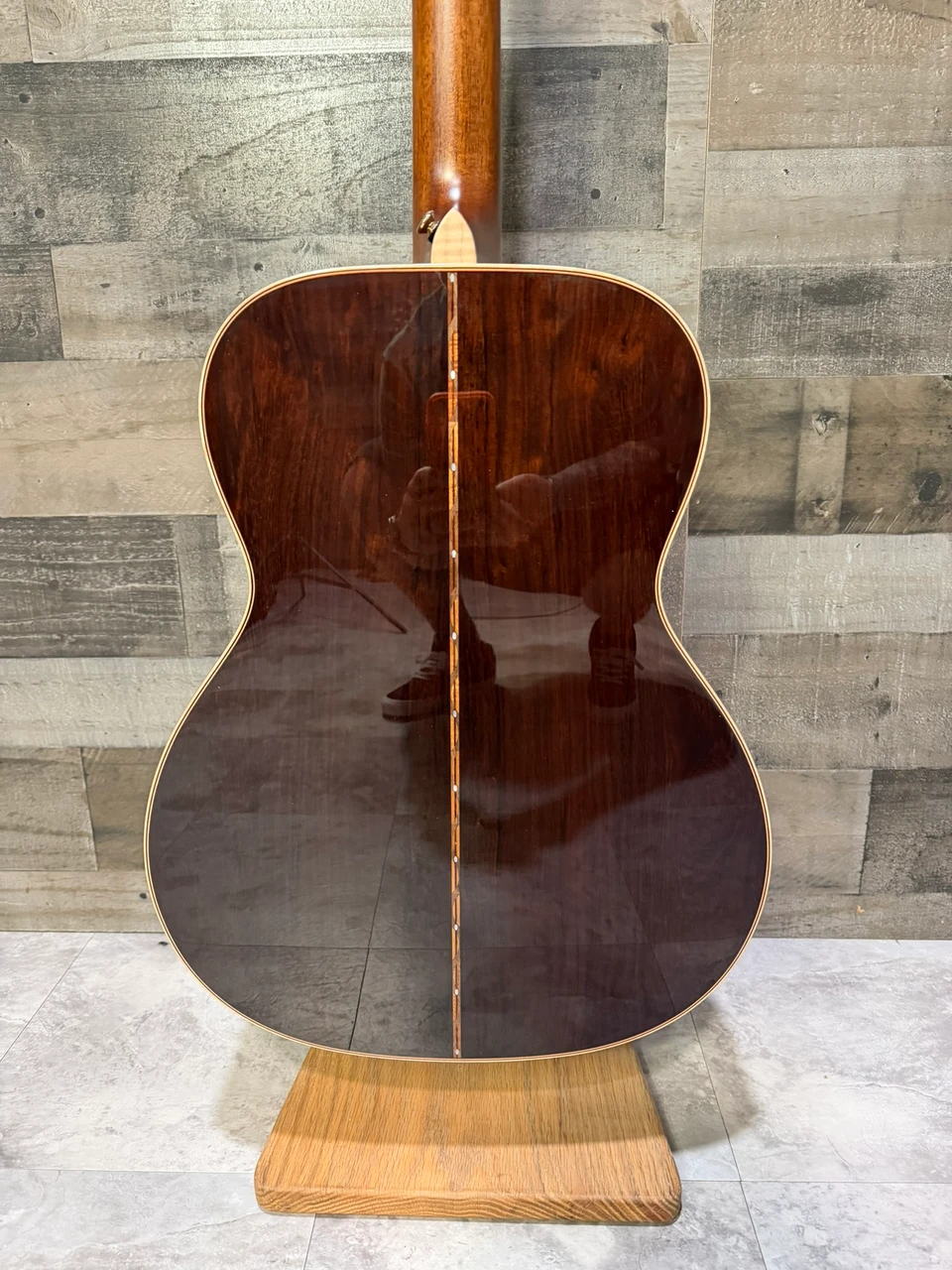 Takamine EF75M TT- Gloss Natural w/ Case (TAKEF75MTT)
