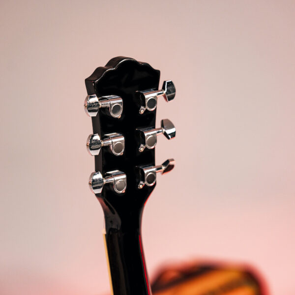 Washburn WA90CEVSB Dreadnought Acoustic Electric Guitar - Tobacco Burst (WA90CEVSB-U)