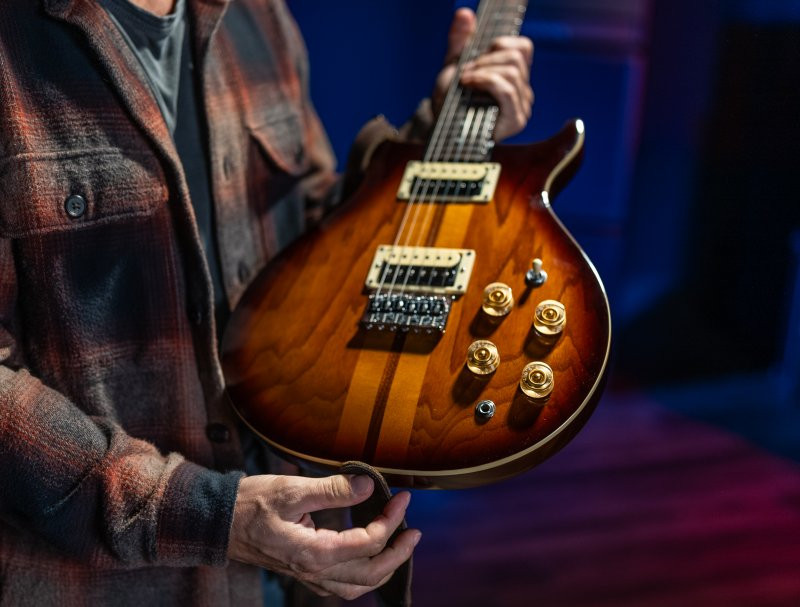 Washburn H10TS Wing Series Hawk Electric Guitar - Tobacco Sunburst (H10TS-U)