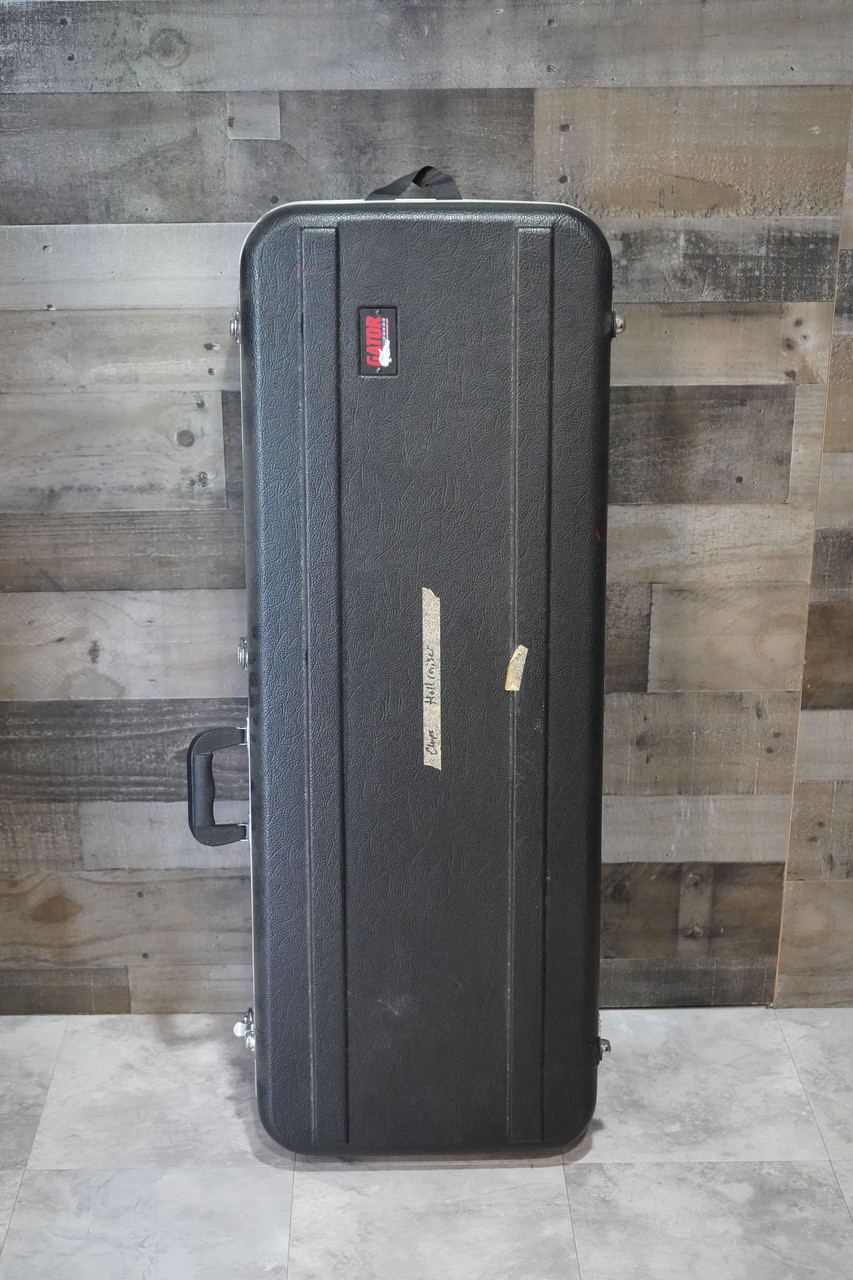 Schecter Diamond Series Hellraiser Electric Guitar w/ Hard Case - Used