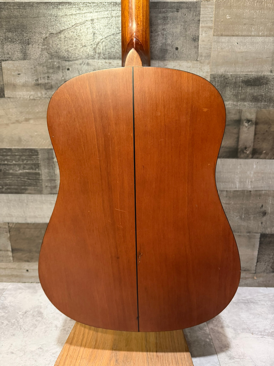 Oscar Schmidt OG-2M Acoustic Guitar - Natural Used (OG-2M) | Musician Madness