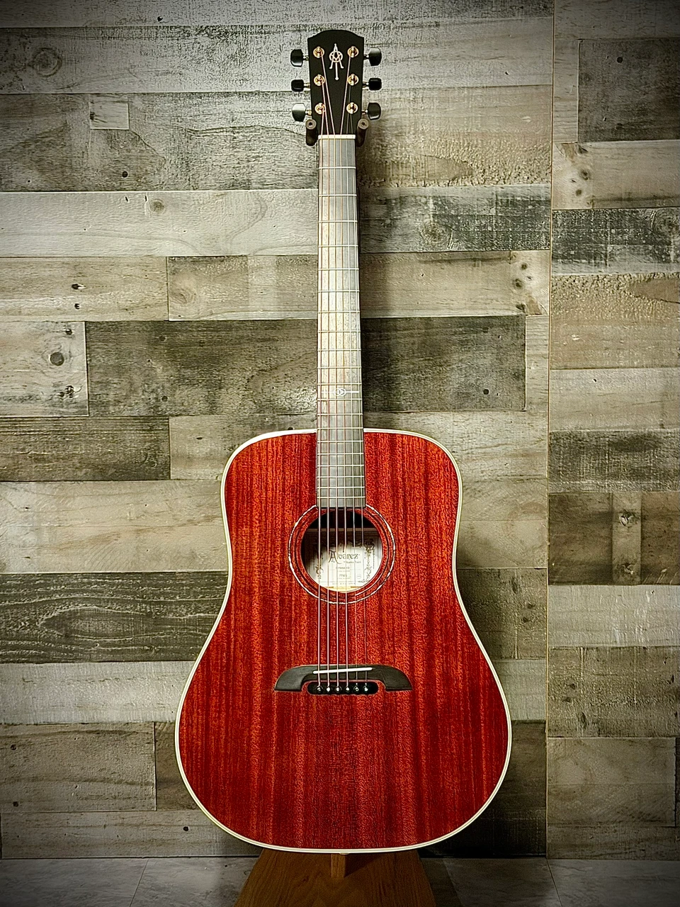 Alvarez DYM66HD Yairi Honduran Masterworks Dreadnought Acoustic Guitar 
