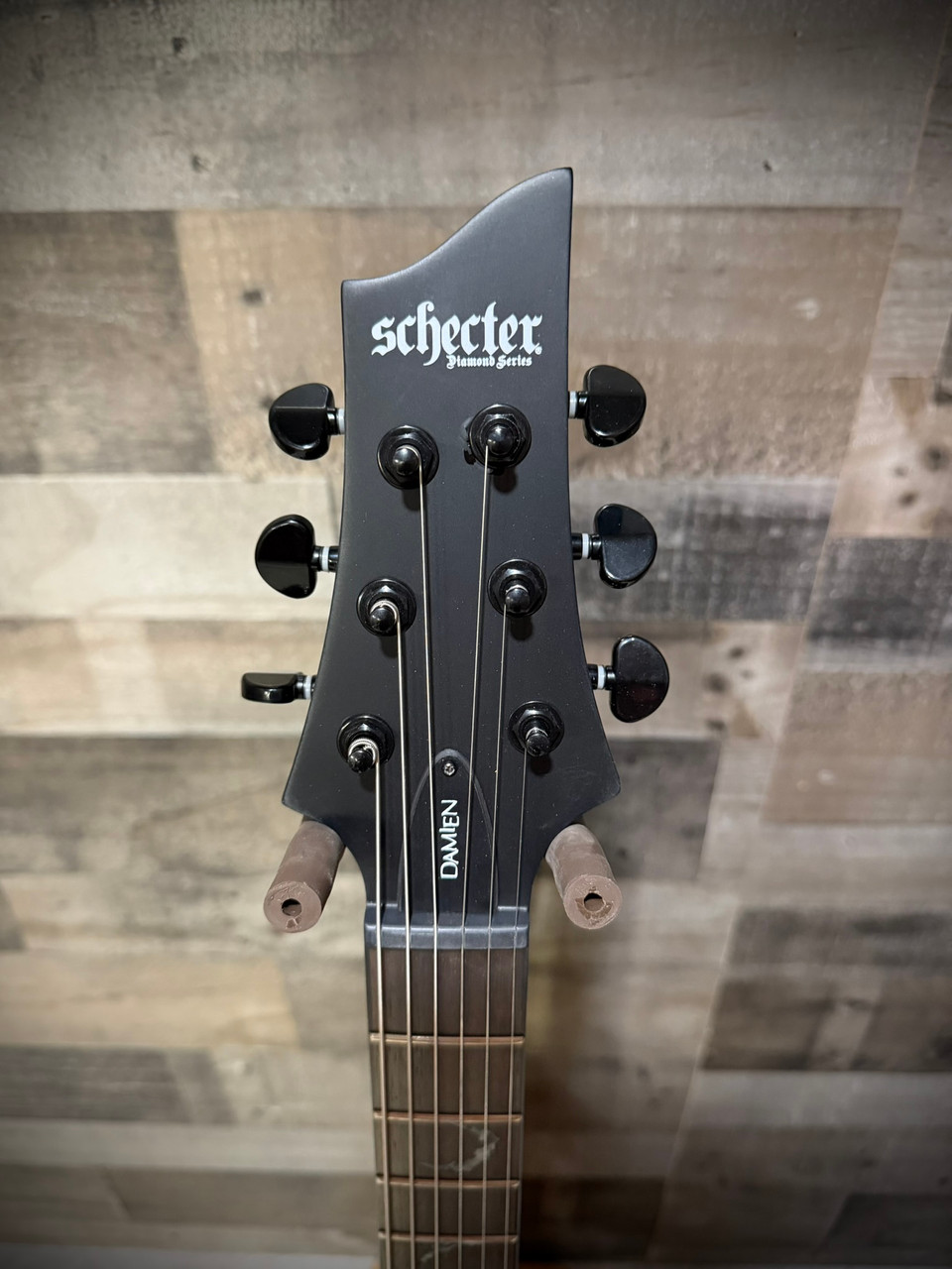 Schecter Damien-6 B-Stock - Satin Black (2470) (3) | Musician Madness