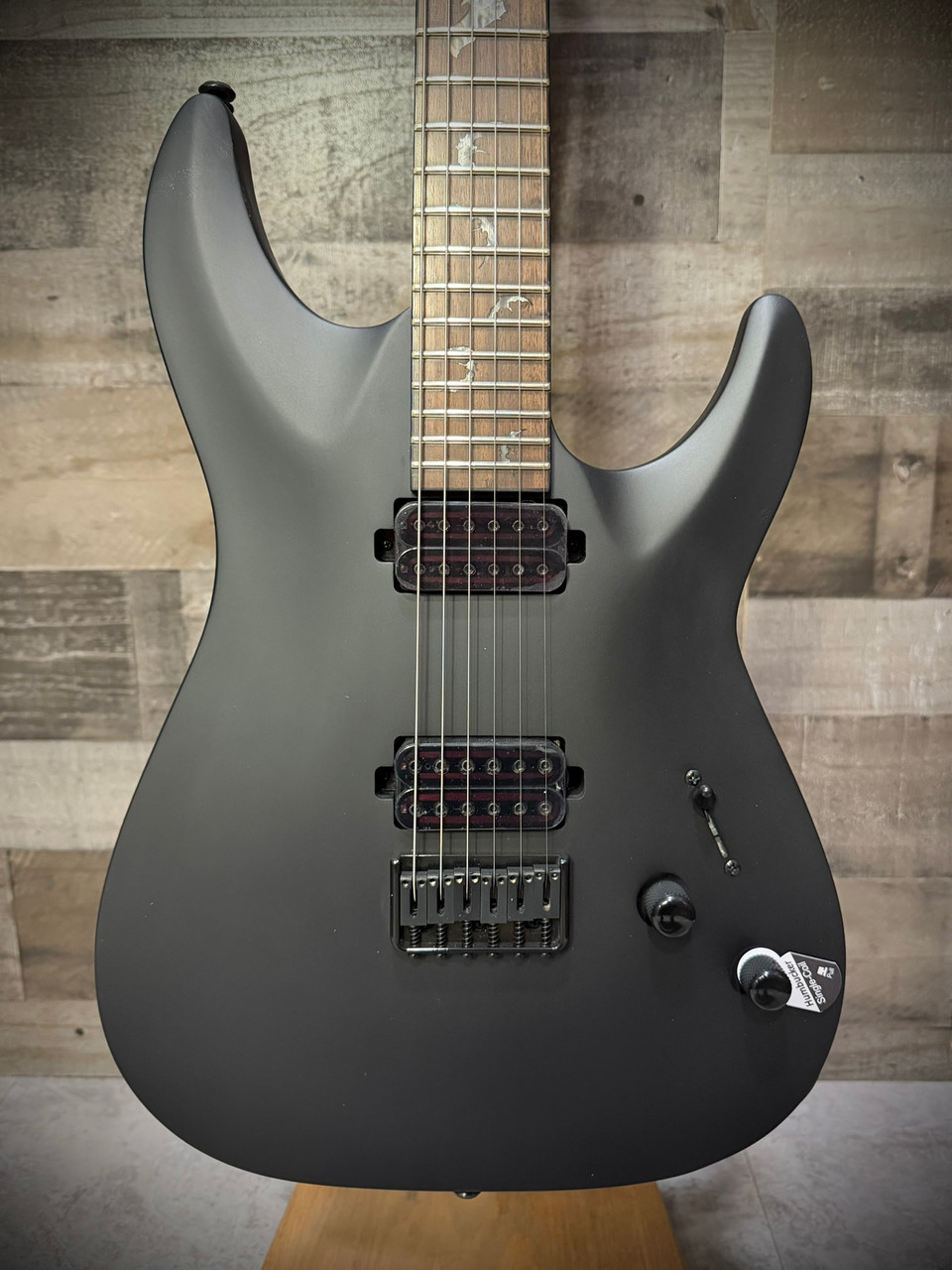 Schecter Damien-6 B-Stock - Satin Black (2470) (4) | Musician Madness