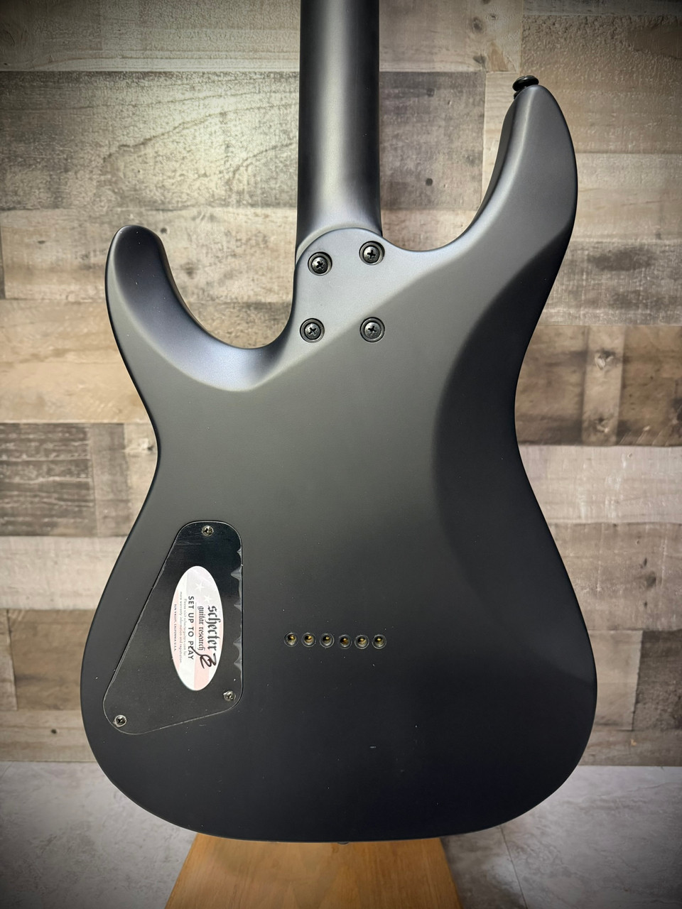 Schecter Damien-6 B-Stock - Satin Black (2470) (4) | Musician Madness