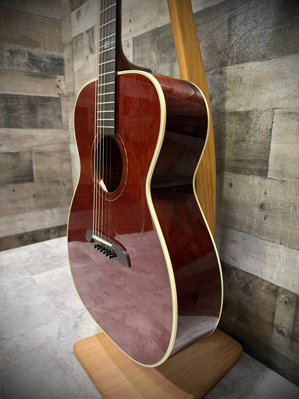 Alvarez FYM66HD Yairi Masterworks Honduran OM Acoustic Guitar