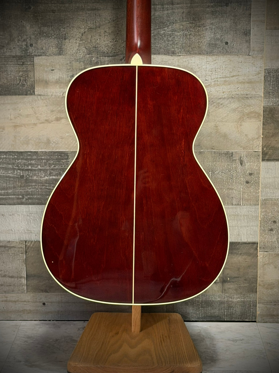 Alvarez FYM66HD Yairi Masterworks Honduran OM Acoustic Guitar (FYM66HD_3) | Musician Madness