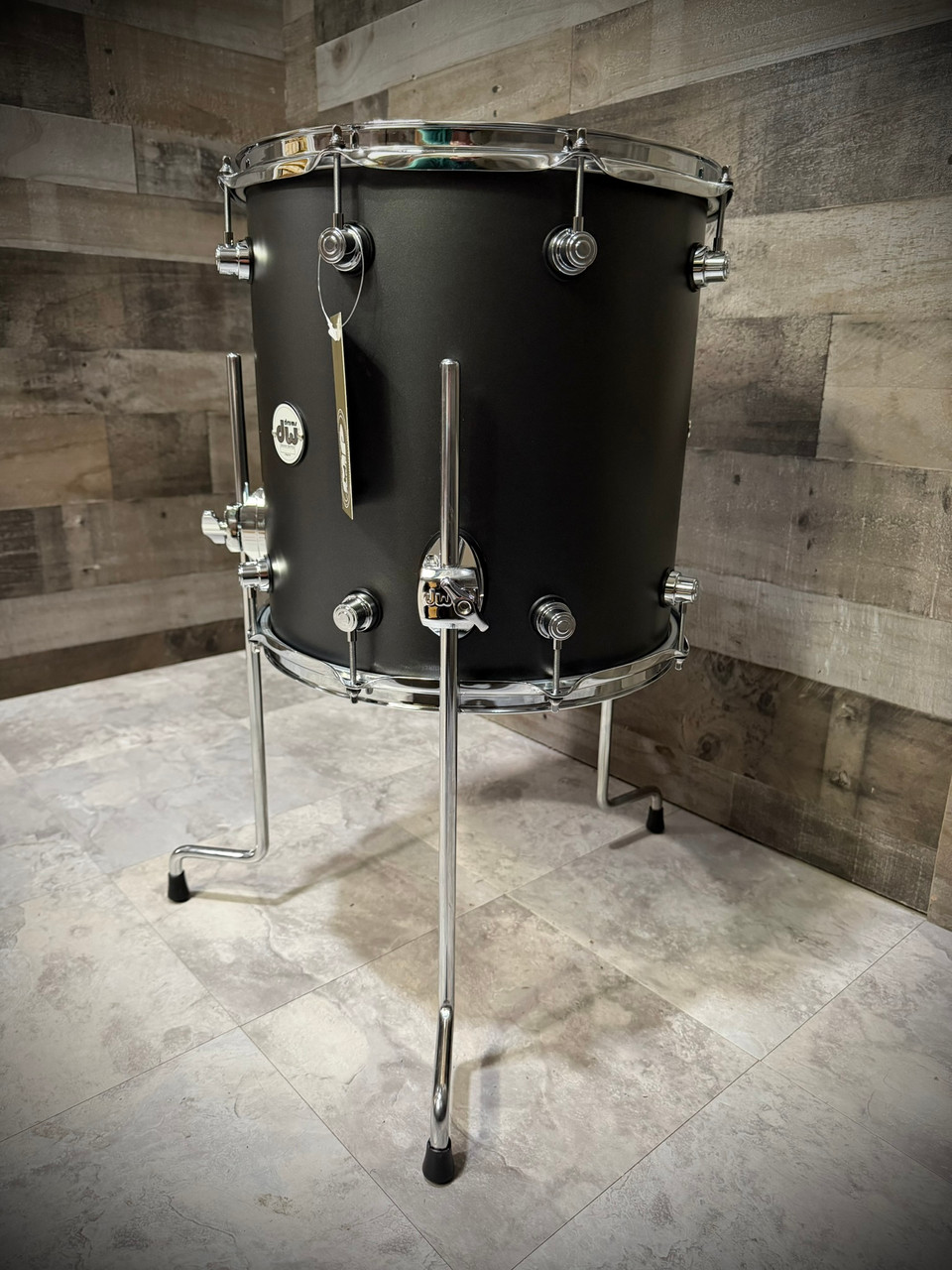 DW Design 14 x 14 Floor Tom with Legs - Iron Satin Metallic  - Open Box | Musician Madness