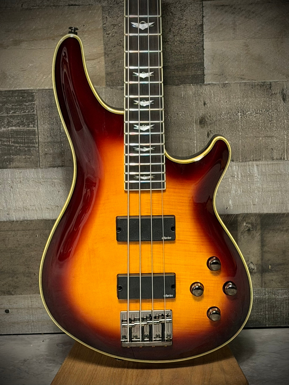 Schecter Omen Extreme-4 Sunburst Electric Bass Guitar (2048) | Musician Madness