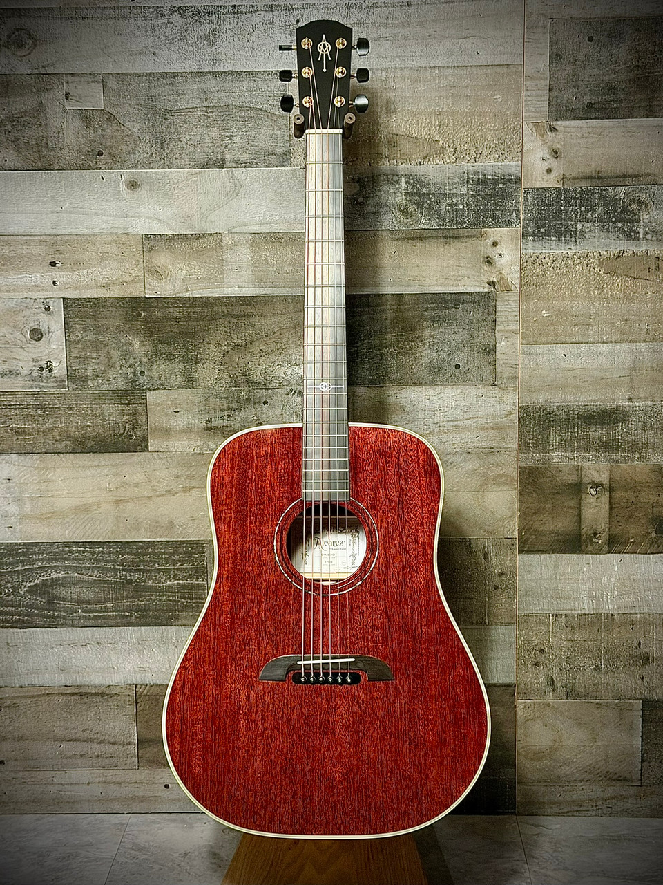 Alvarez DYM66HD Yairi Honduran Masterworks Dreadnought Acoustic Guitar