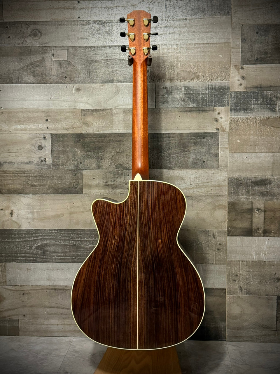 Alvarez Yairi Masterworks GYM74CEX Grand Auditorium Acoustic-Electric - Second (GYM74CEX)
