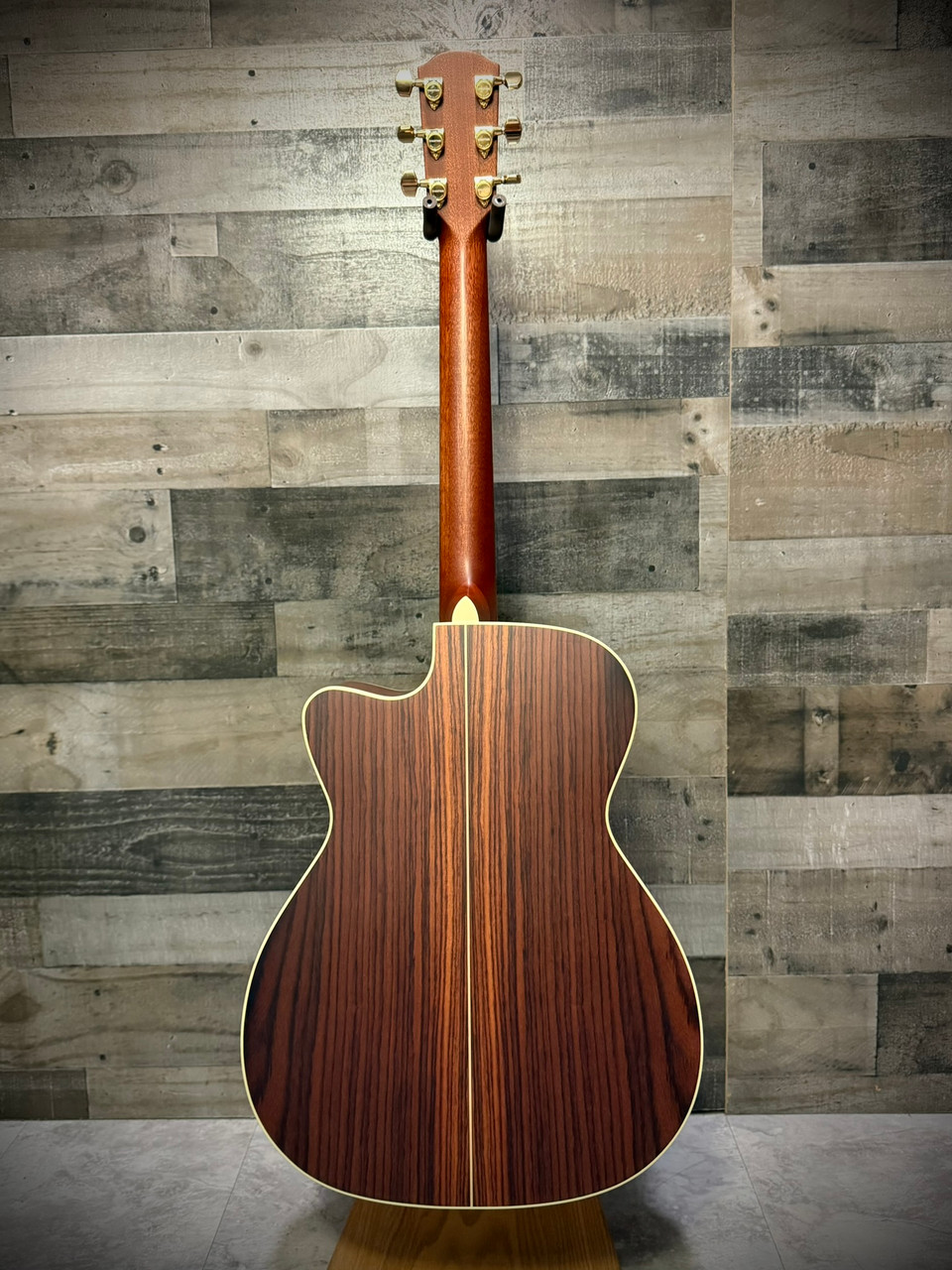 Alvarez Yairi Stage Weir Model Model Cedar Rosewood AE w/ Cutaway (WY1)