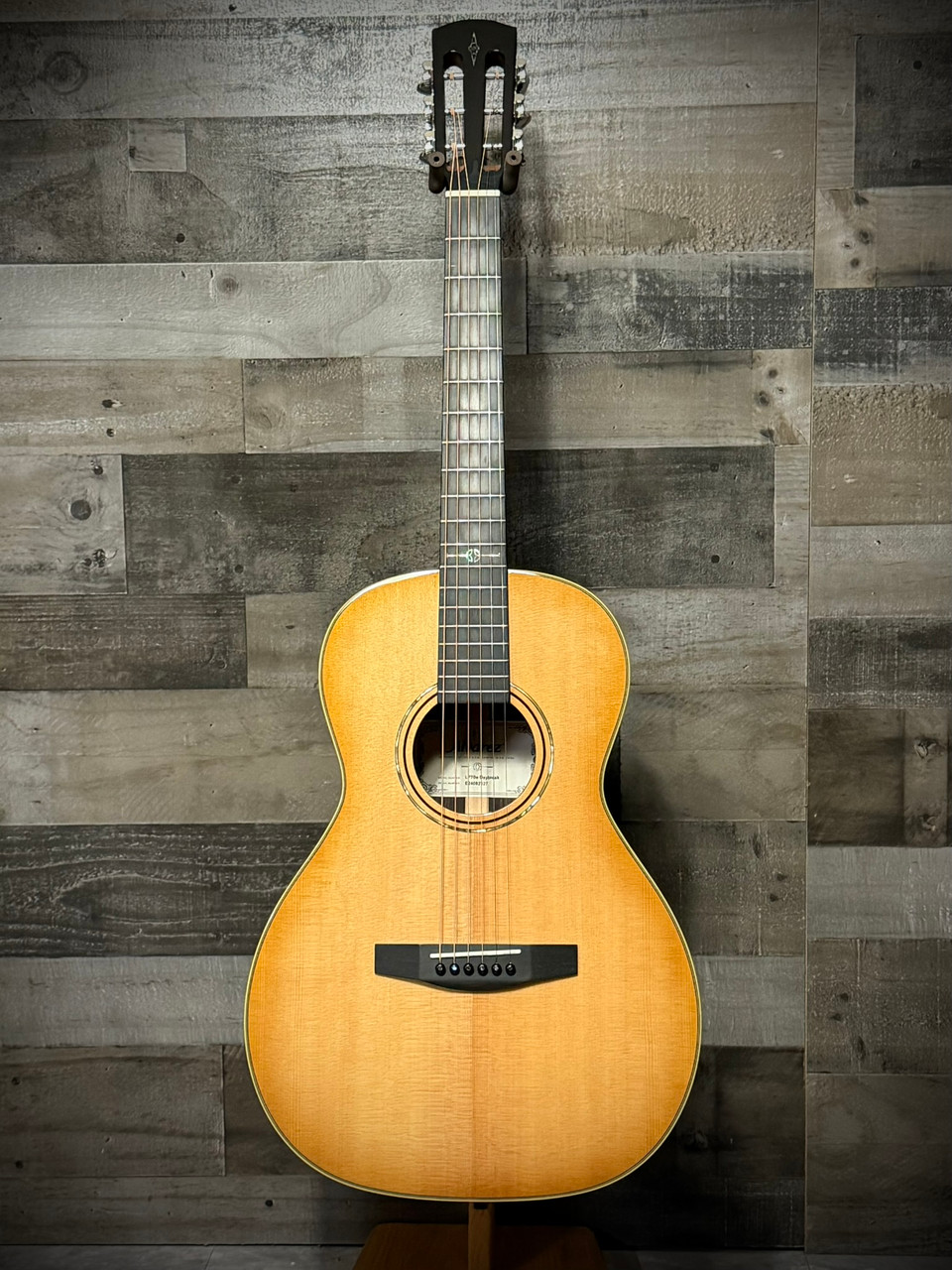 Alvarez LP70E Daybreak Alvarez Laureate Parlor Guitar Acoustic Electric - Daybreak (LP70E_Daybreak) | Musician Madness