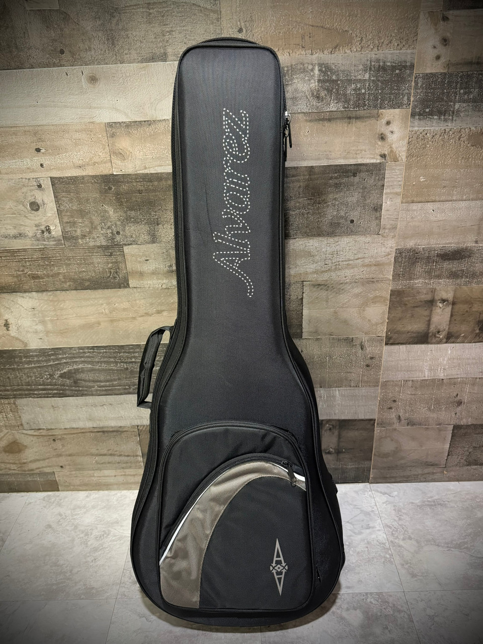 Alvarez LP70E Daybreak Alvarez Laureate Parlor Guitar Acoustic Electric - Daybreak (LP70E_Daybreak) | Musician Madness