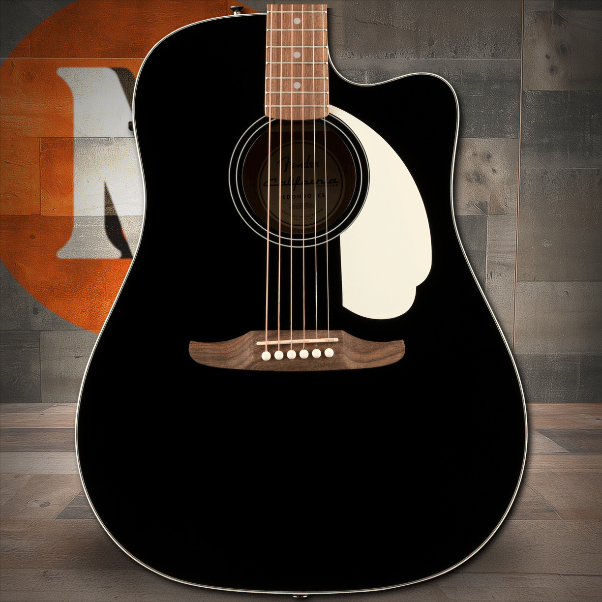 Fender California Standard Redondo CE, Spruce Top, Ivory Pickguard, Black | Musician Madness