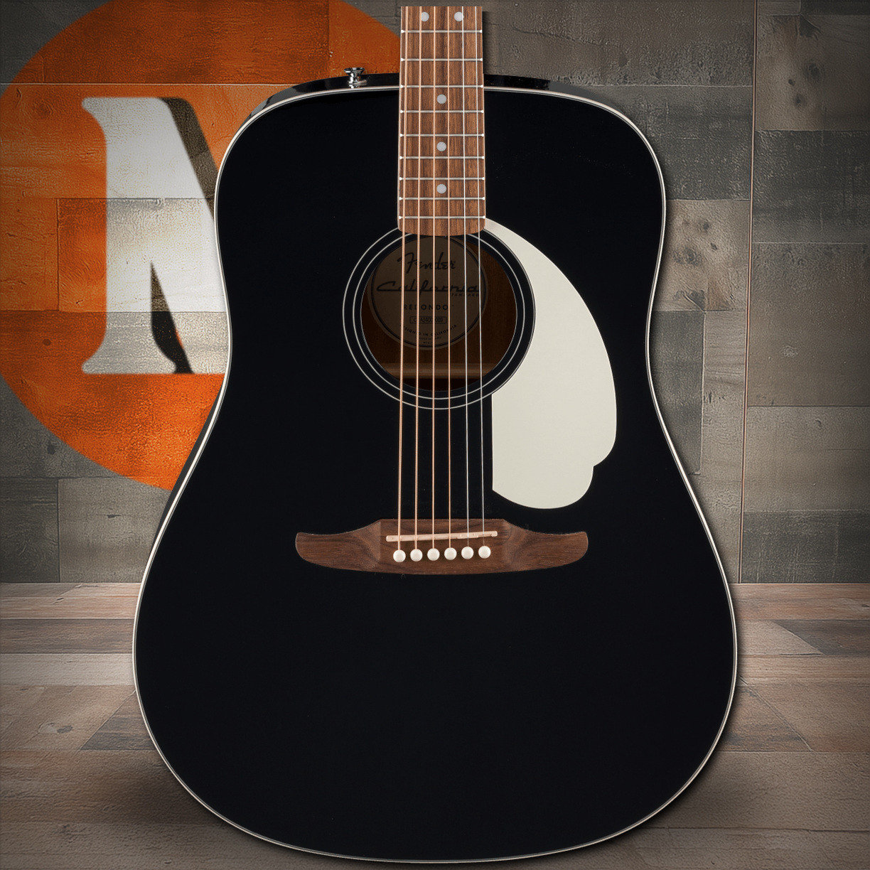 Fender California Standard Redondo, Spruce Top, Ivory Pickguard, Black | Musician Madness