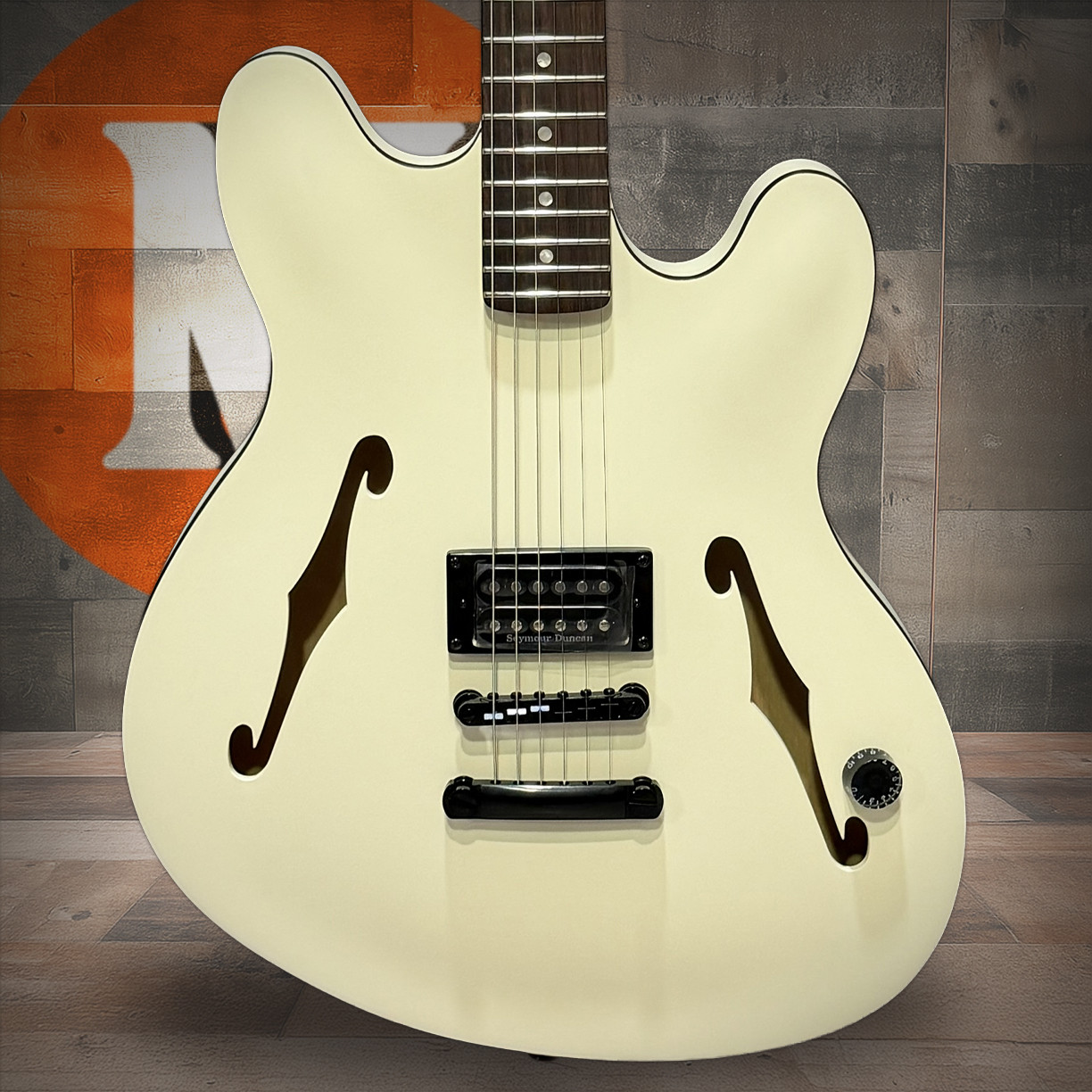 Fender Tom DeLonge Starcaster Rosewood Fingerboard, Black Hardware, Satin Olympic White | Musician Madness