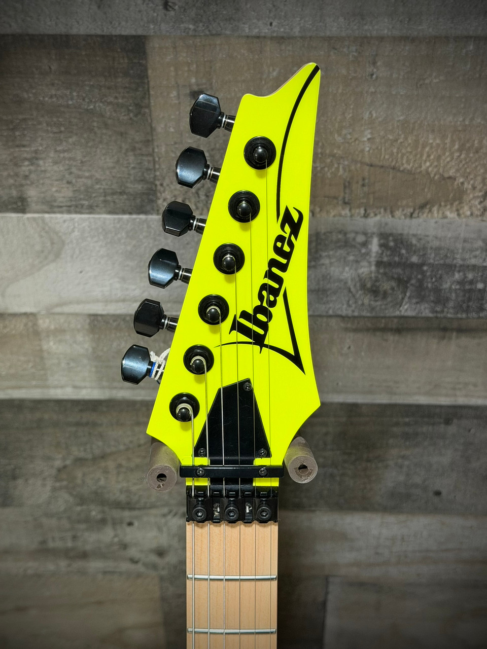 Ibanez RG Genesis Collection 6 String Electric Guitar - Desert Sun Yellow (RG550DY) | Musician Madness