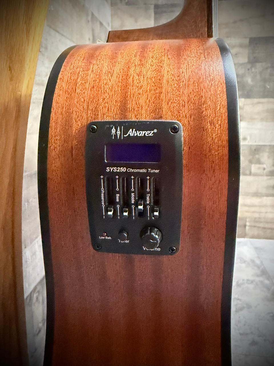 Alvarez Artist Series Dreadnought Acoustic Electric w/ Cutaway EQ & Tuner (AD30CE)