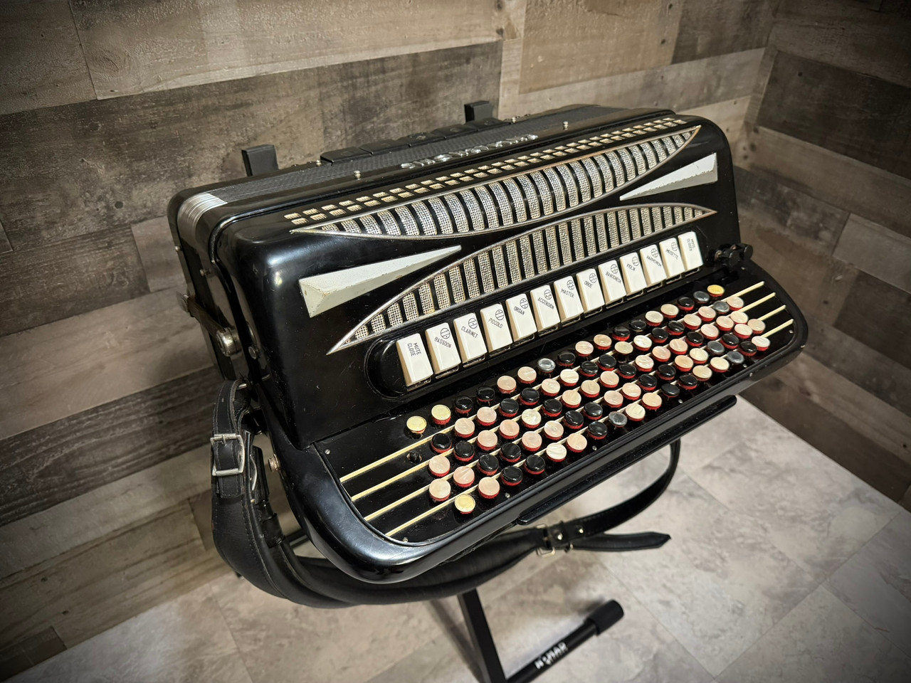 Philharmonic Vintage Accordion w/ Case - Used | Musician Madness