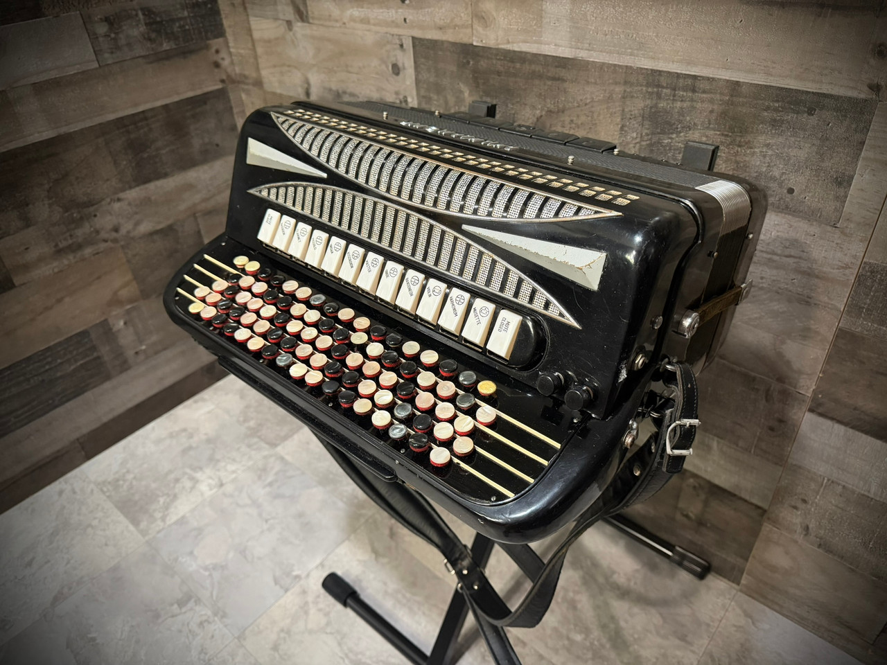 Philharmonic Vintage Accordion w/ Case - Used | Musician Madness